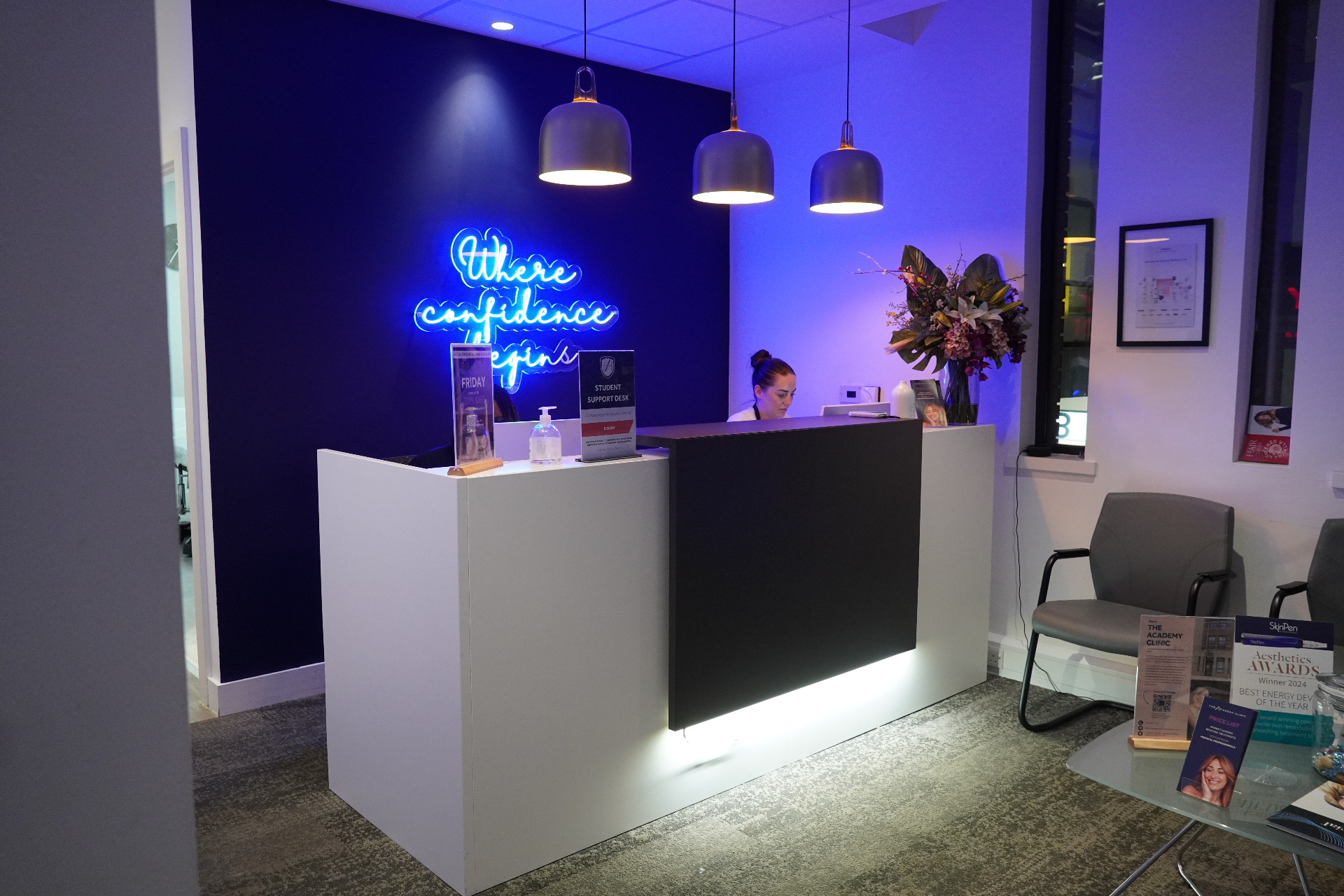 Manchester Quay Street reception desk