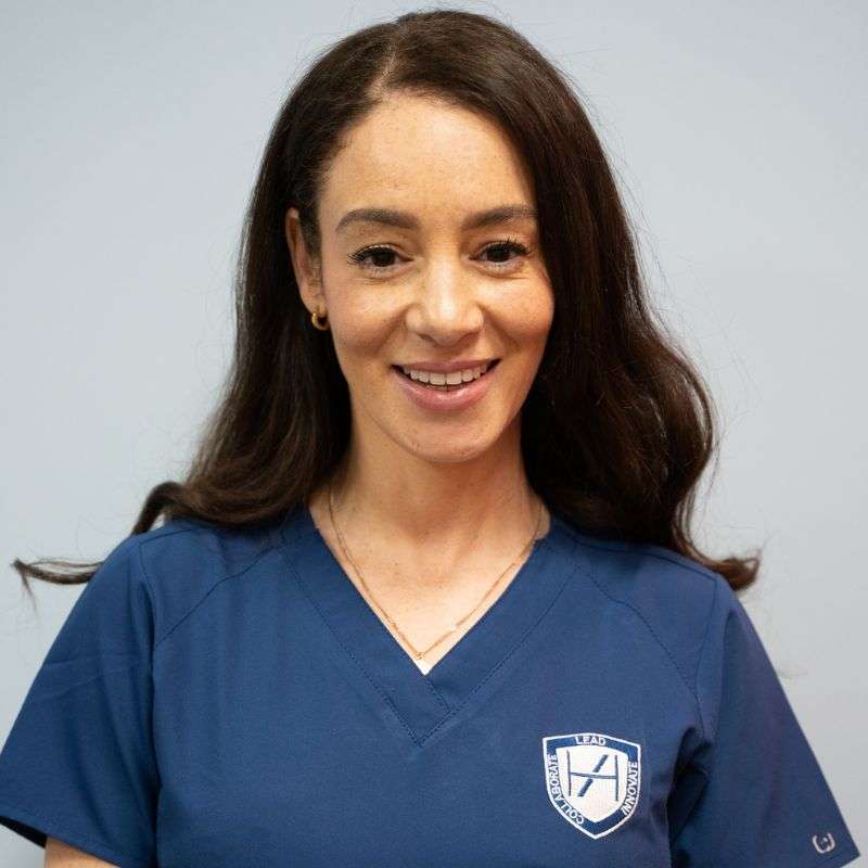 Dr Victoria Russel